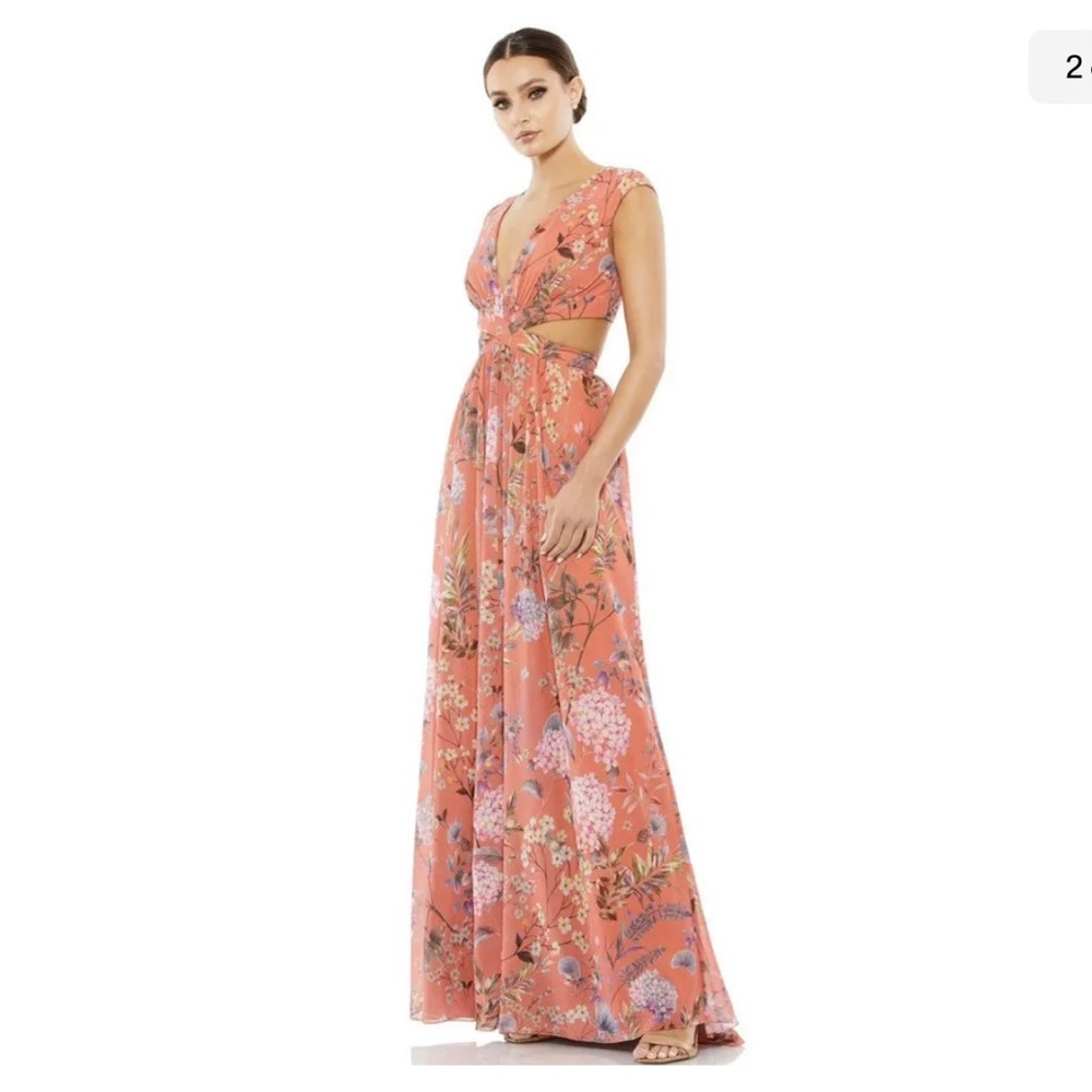 Ieena for Mac Duggal chiffon floral maxi dress size 4. NWT